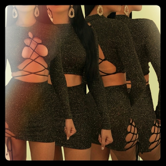 Dresses & Skirts - Two piece lace up bodycon